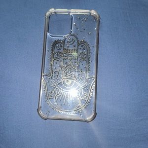 iPhone 12/12 Pro clear phone case with Hamsa hand design